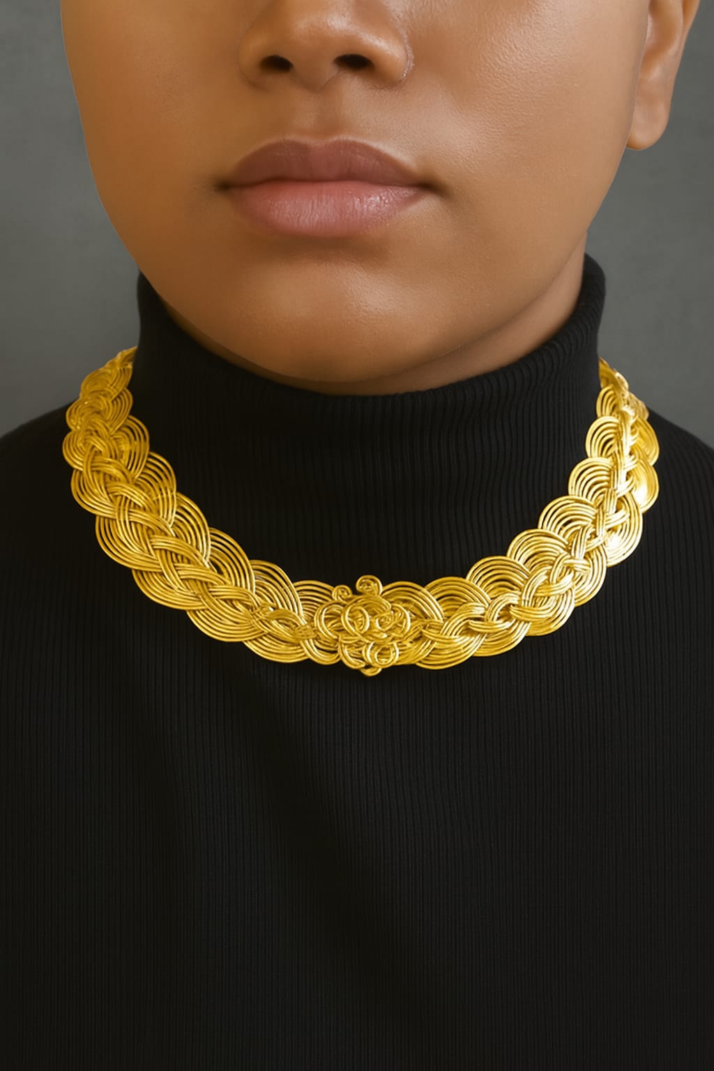 Gold Braided Hasli with Ornate Centerpiece