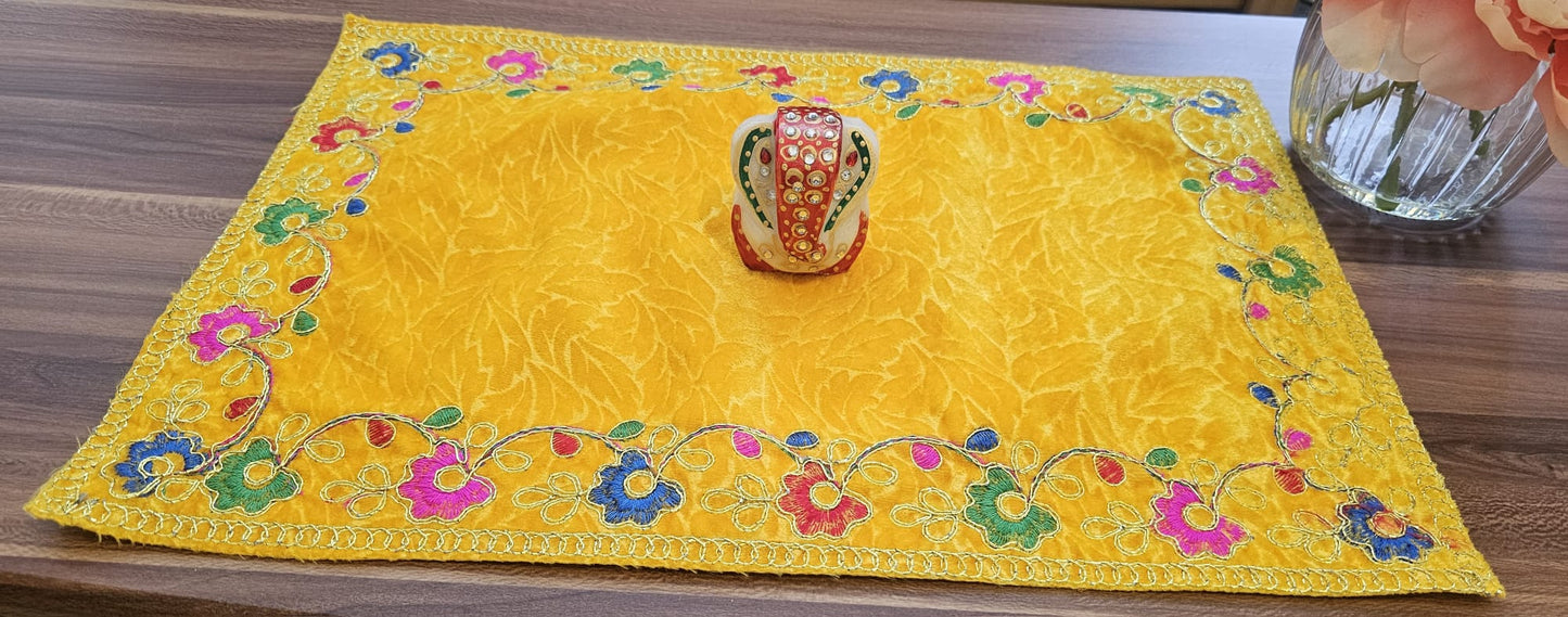 Pooja Aasan ( large )