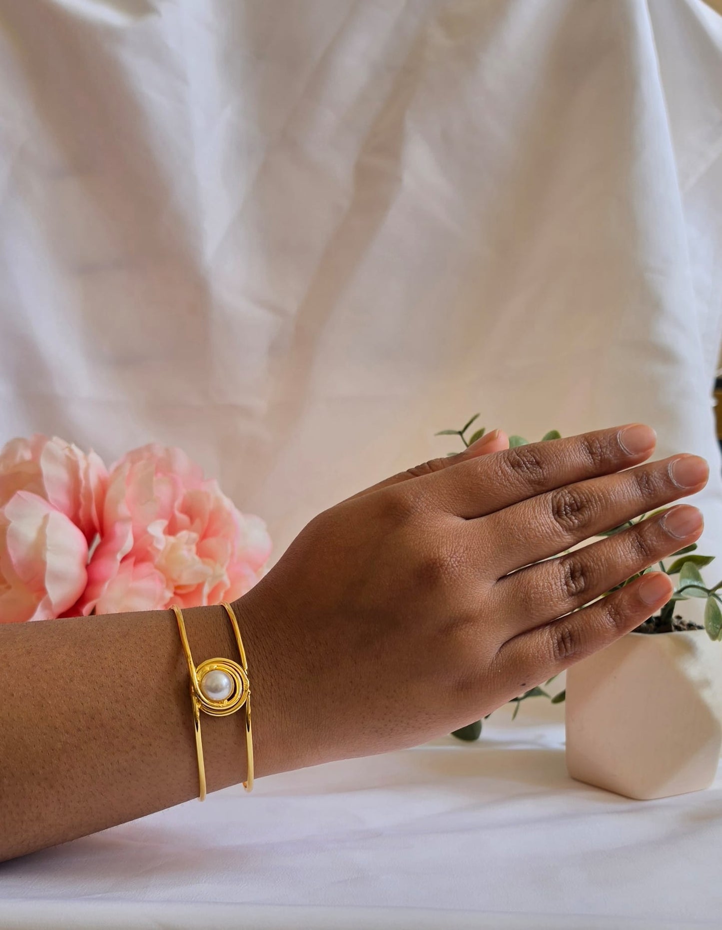 Moti Orbital Indian Brass Cuff – Hand-Finished Pearl Statement Bangle