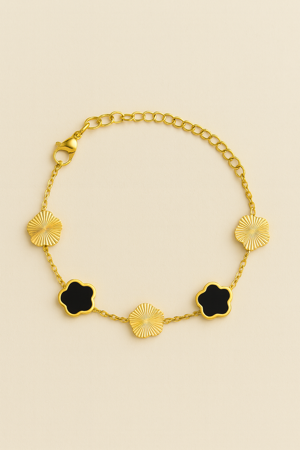 Waterproof Five-Clover Motif Bracelet | Tarnish-Free Gold, Silver & Onyx Black Stainless Steel