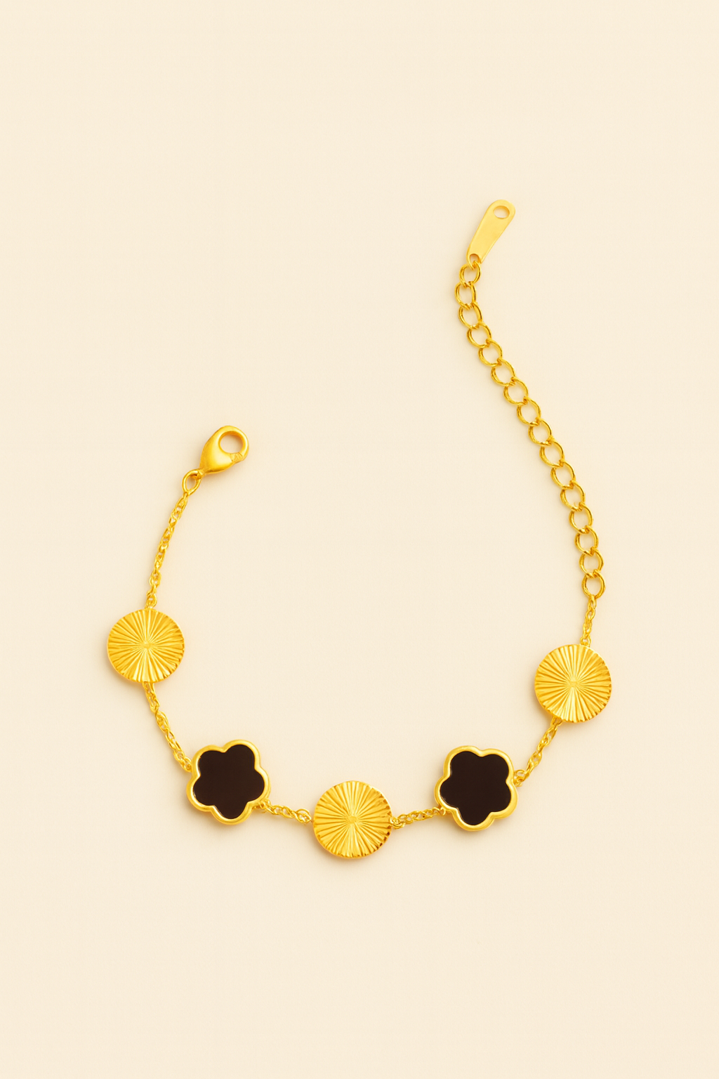 Waterproof Five-Clover Motif Bracelet | Tarnish-Free Gold, Silver & Onyx Black Stainless Steel