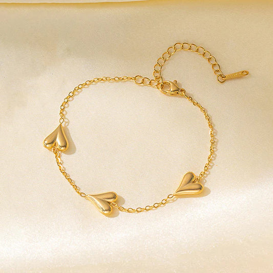 Gold-Plated Anti Tarnish Heart Themed Bracelet