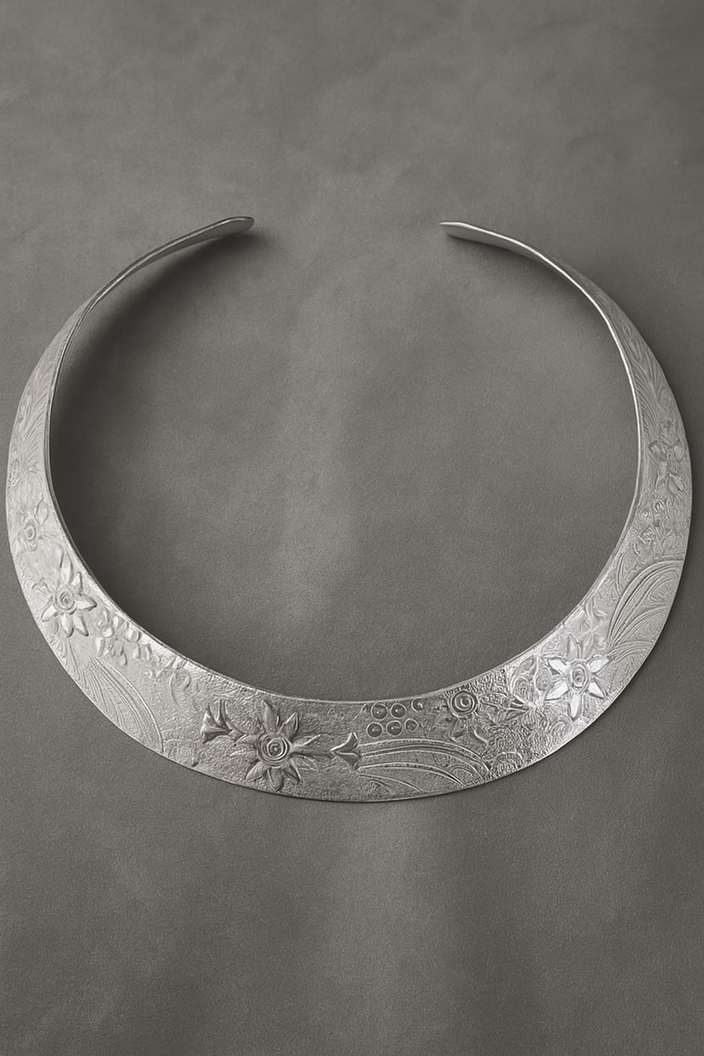 Textured Floral Embossed Hasli Necklace | Statement Flat Gold and Sliver Collar | Simply Sajavat Manchester