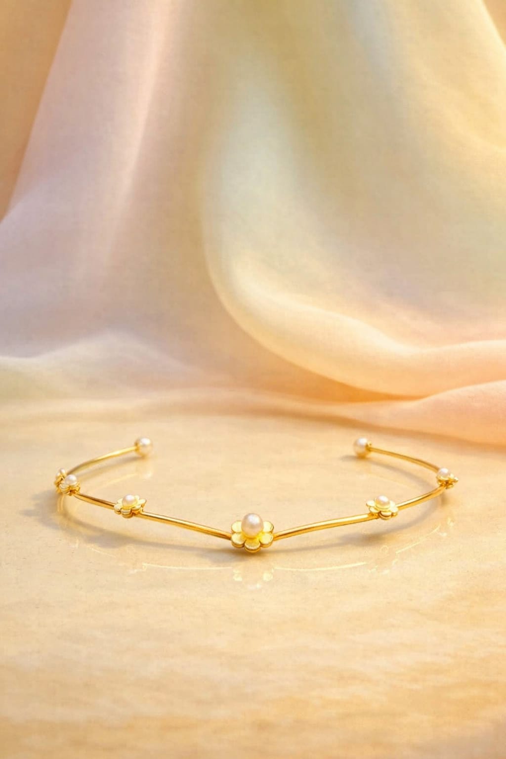Mini Brass Floral Headpiece | Handcrafted Indian Hair Jewelry | Pearl‑Accented Gold Accessory | Simply Sajavat Manchester
