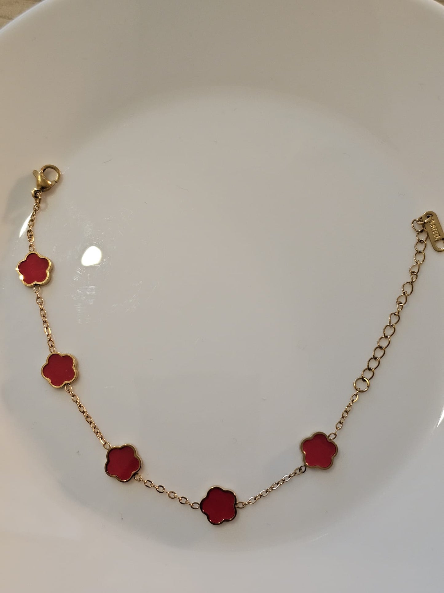 Eternal Clover Charm Bracelet | Choice of Romantic Red or Sweet Pink