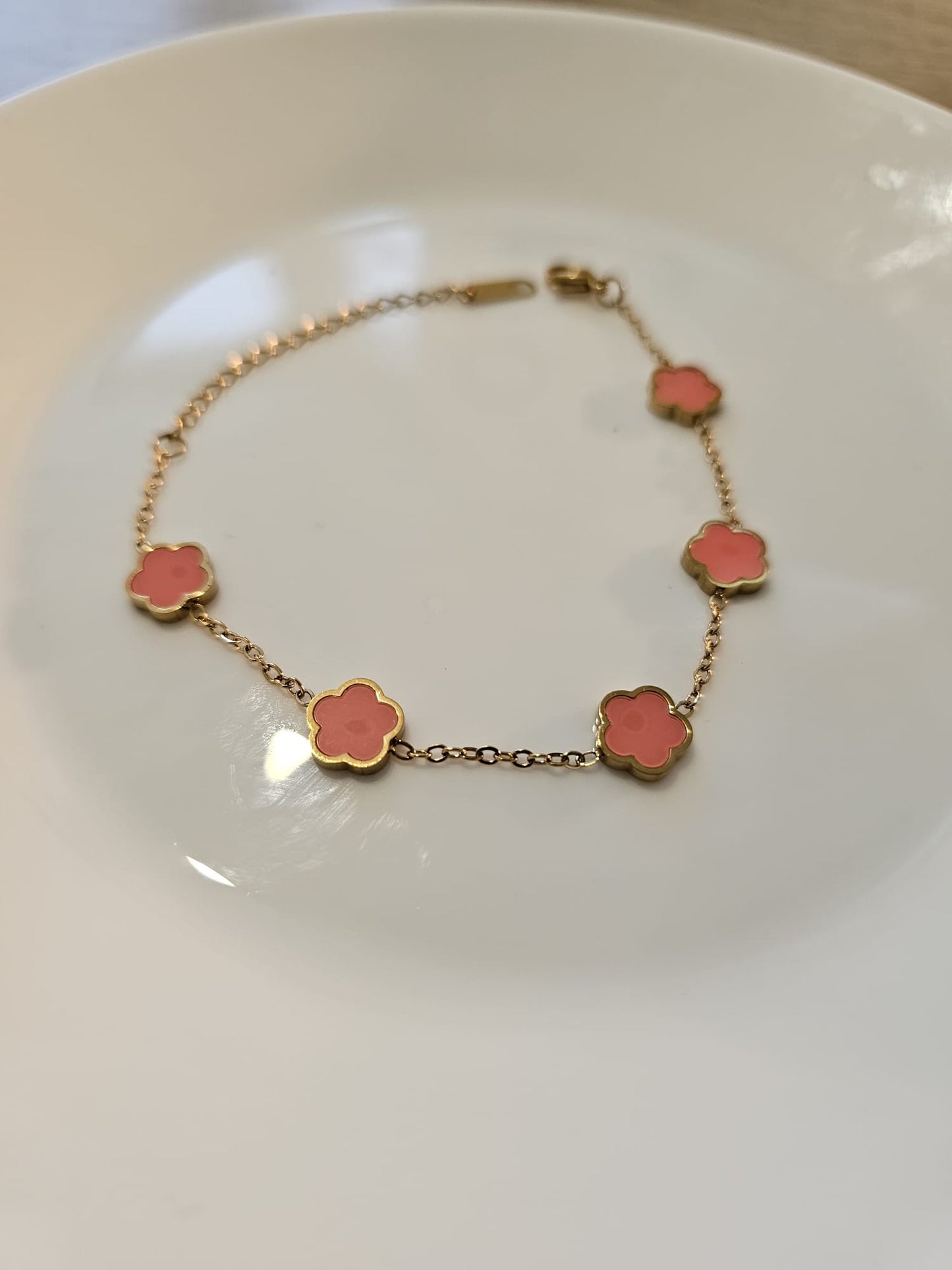 Eternal Clover Charm Bracelet | Choice of Romantic Red or Sweet Pink