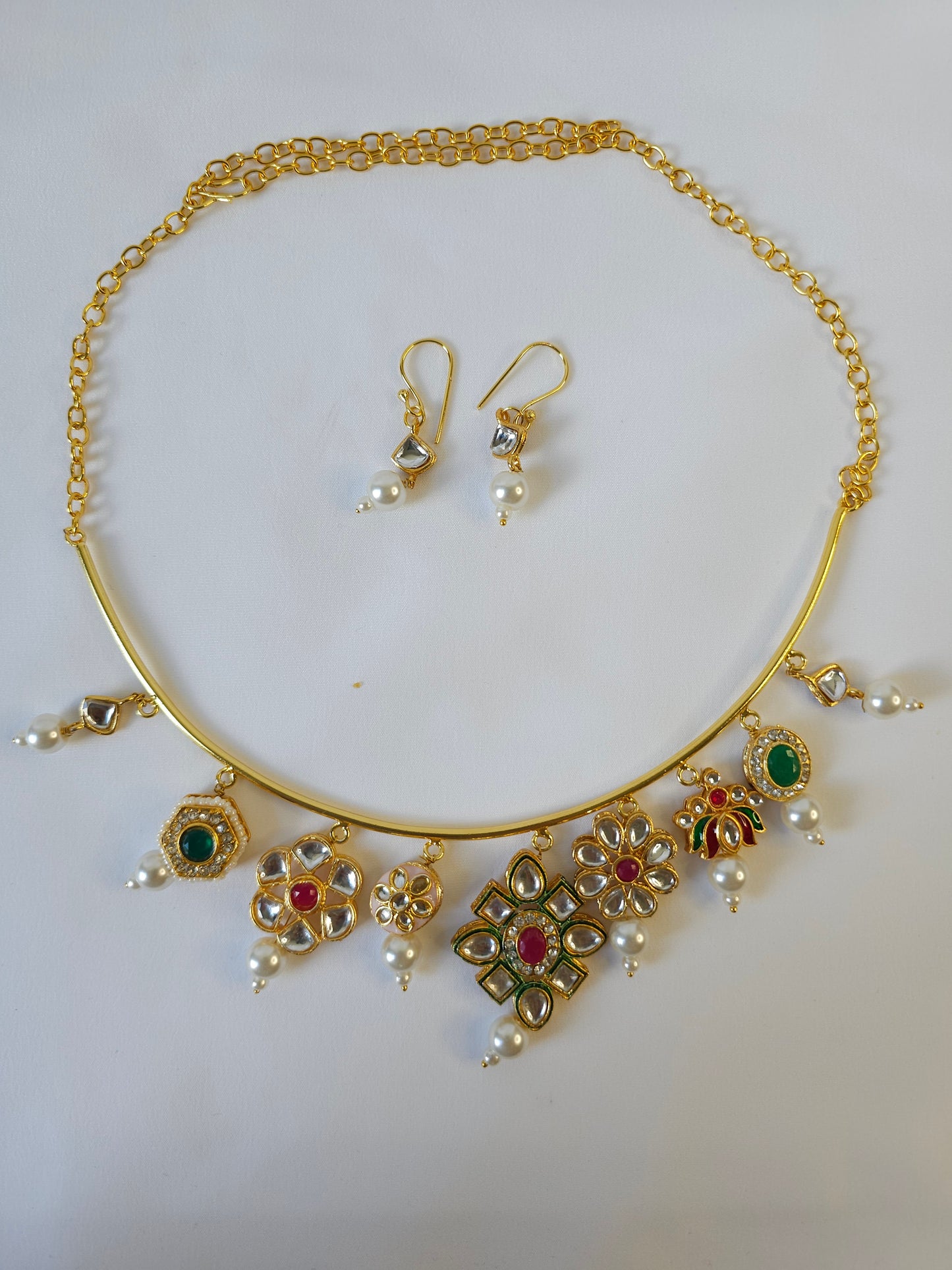 Kundan hasli l Gold Plated Hasli Choker Set | Kundan Meenakari Charm Necklace & Earrings .