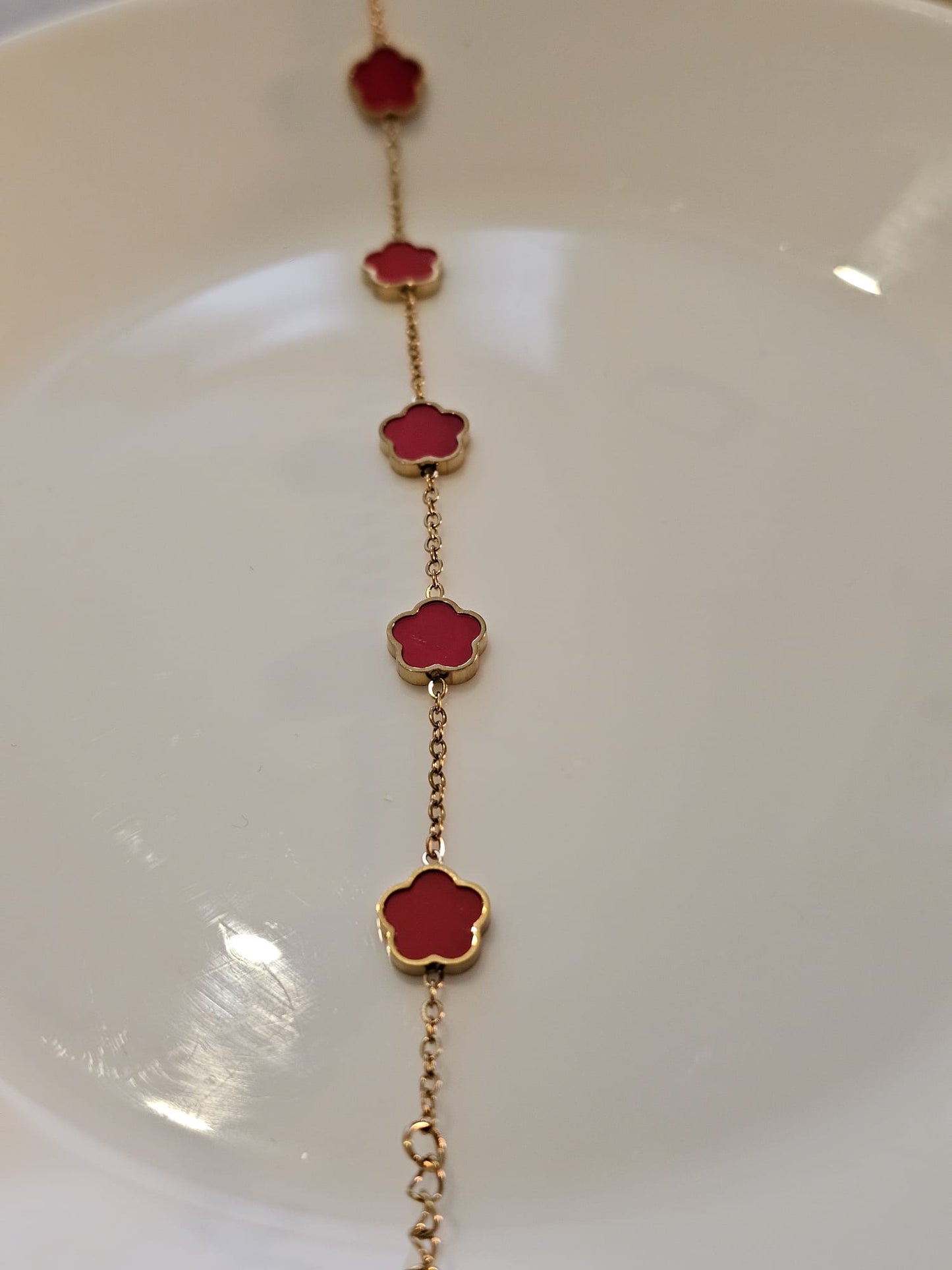 Eternal Clover Charm Bracelet | Choice of Romantic Red or Sweet Pink